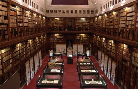 Biblioteca ambrosiana. Things To Know About Biblioteca ambrosiana. 